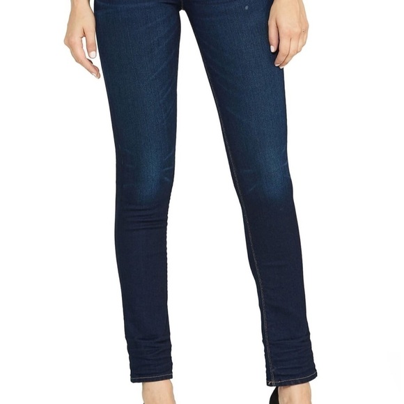 Hudson dark wash straight leg jeans. Waist 30”length 29” size tag says 18.
C - Picture 2 of 7